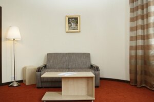 Гостиница Hotel Capitol