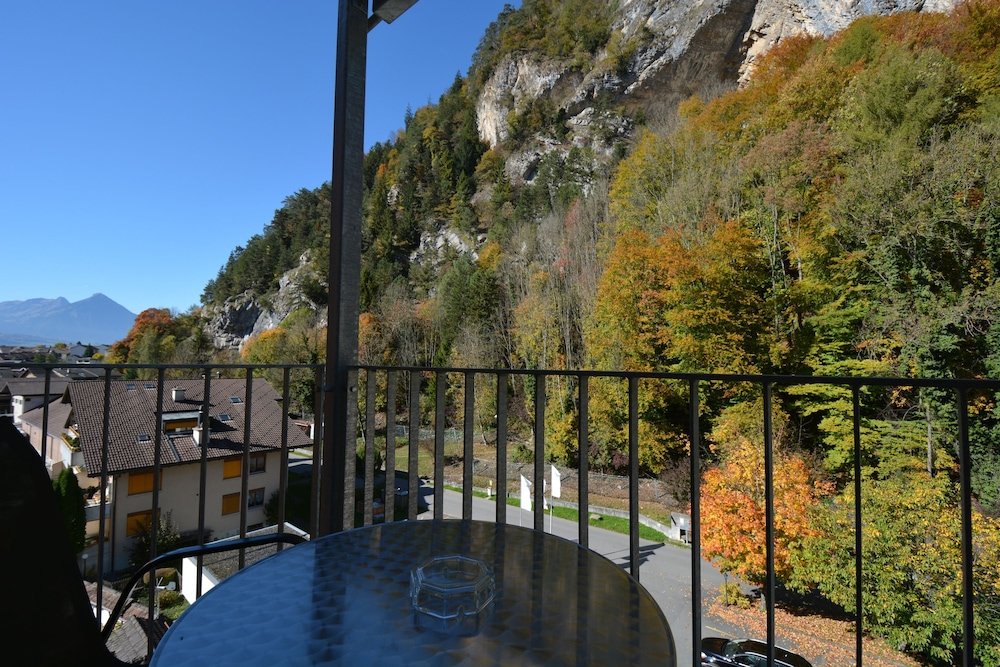 Фото Aparthotel Goldey Interlaken