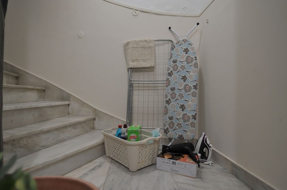 Фото The Central Boutique Αpartments