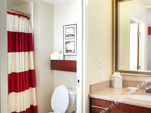 Гостиница Residence Inn Newport News Airport в Ньюпорт Ньюс