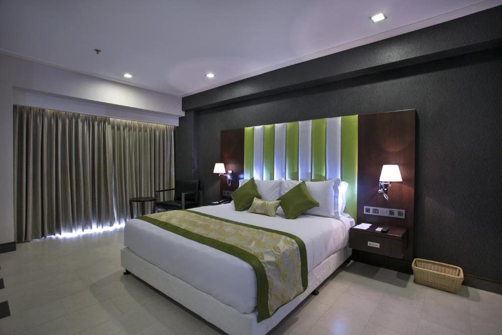 Фото Fars Hotel & Resorts