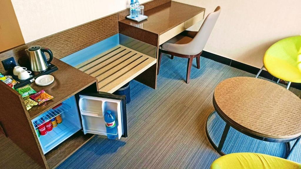 Фото Отель Omni Residency