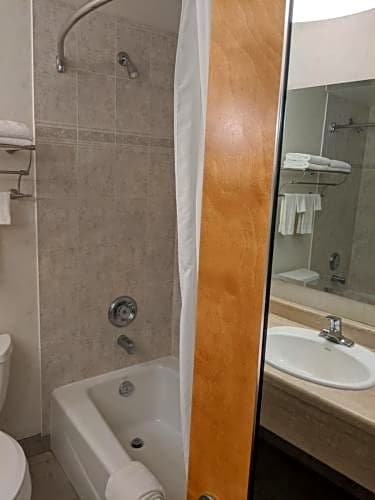 Фото Vaughan Inn