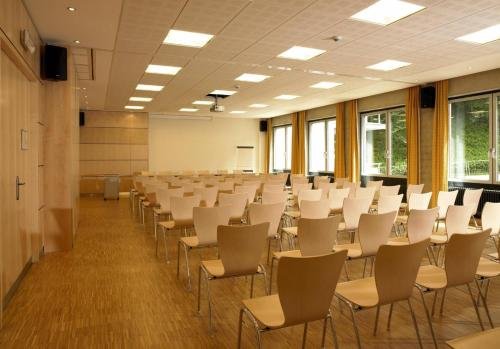 Фото Youth Hostel Luxembourg City