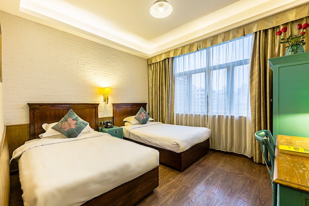 Фото Wuyang Boutique Hotel - Hefang Street
