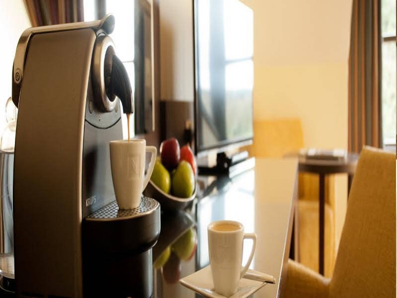 Фото Clandeboye Lodge Hotel