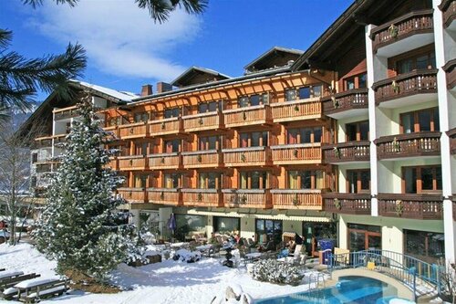 Внешний вид отеля Der Kirchheimerhof в Баде Клайнкирххайме, фото 1