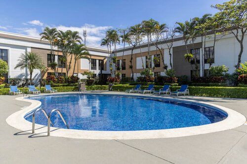 Внешний вид отеля Holiday Inn Express San Jose Costa Rica Airport в Рио-Сегундо, фото 5