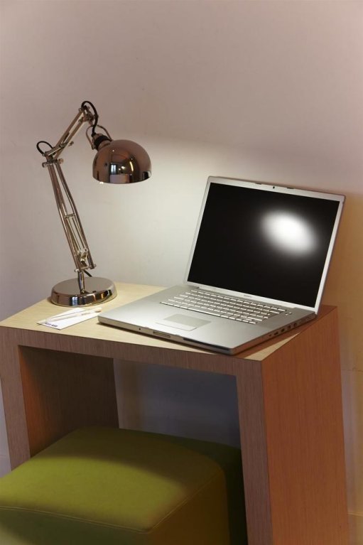 Фото Hotel Kyriad Paris 10 - Canal Saint Martin - République