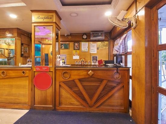 Фото Hotel Manickam Grand