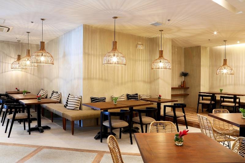 Фото Maayo Hotel