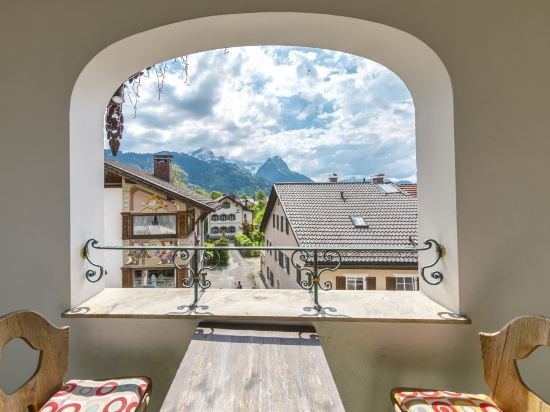 Фото Hotel & Gasthof Fraundorfer