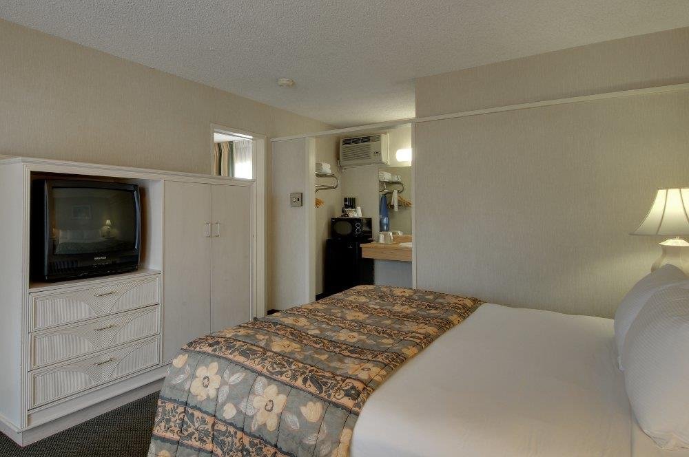 Фото Vagabond Inn Ventura