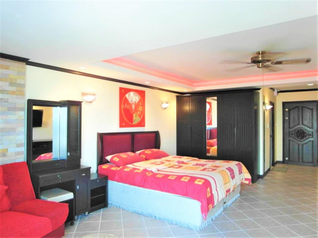 Фото View Talay 2a 5th Floor Studio Apartment With European Style Kitchen