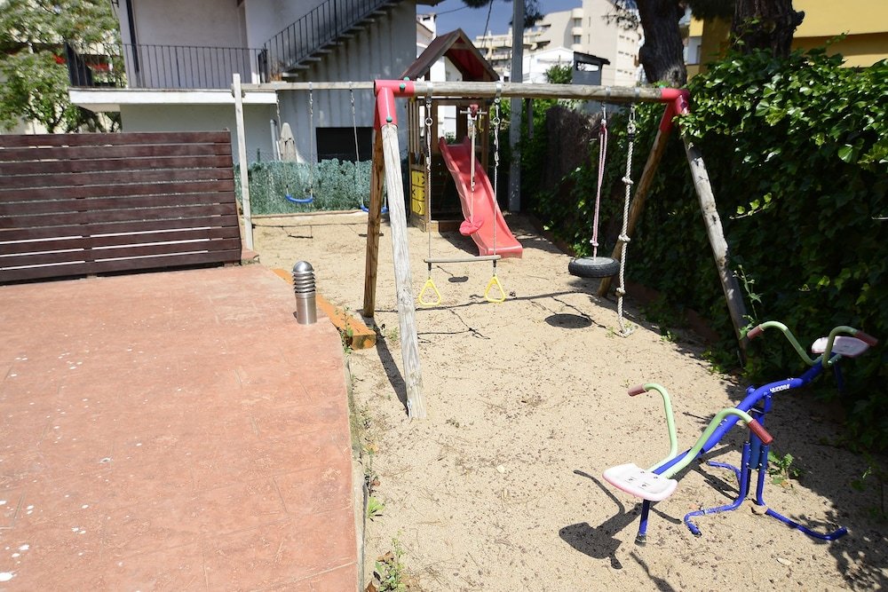 Фото Ridaura Apartments with pool