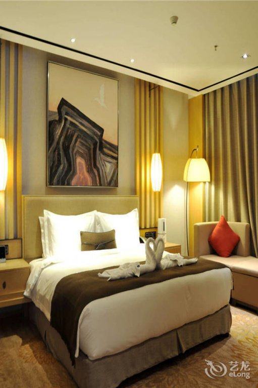 Фото Grand Metropark Orient Hotel