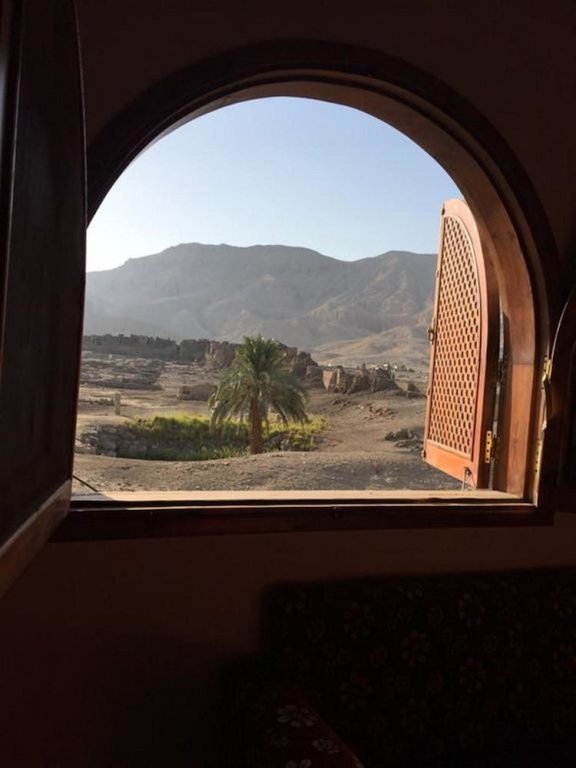 Фото Shahhat House