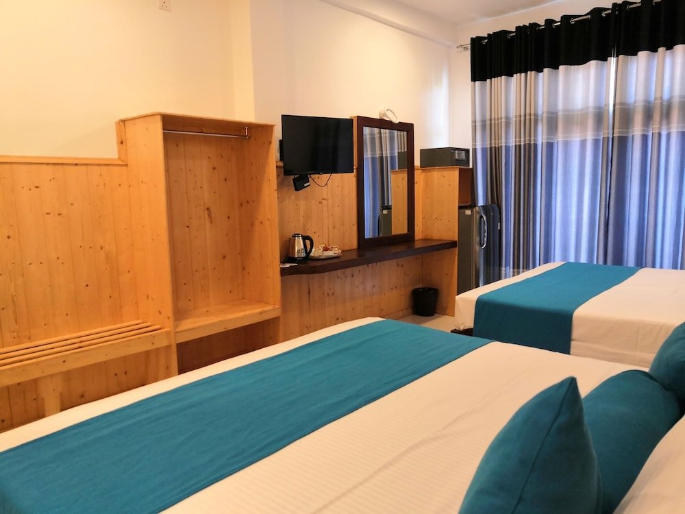 Фото Randiya Sea View Hotel