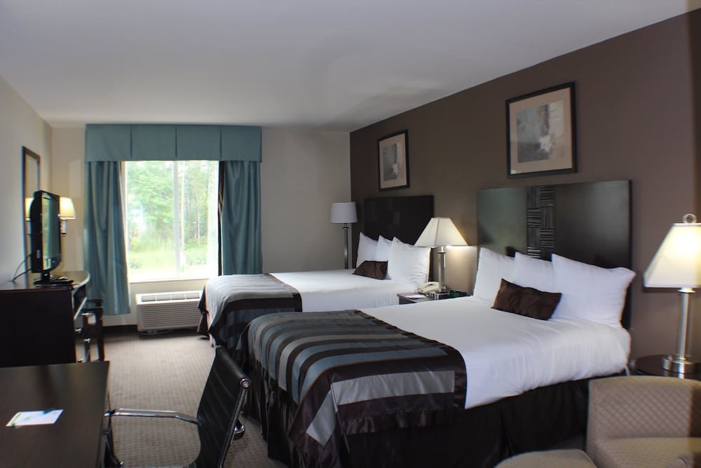 Фото Wingate by Wyndham Southport