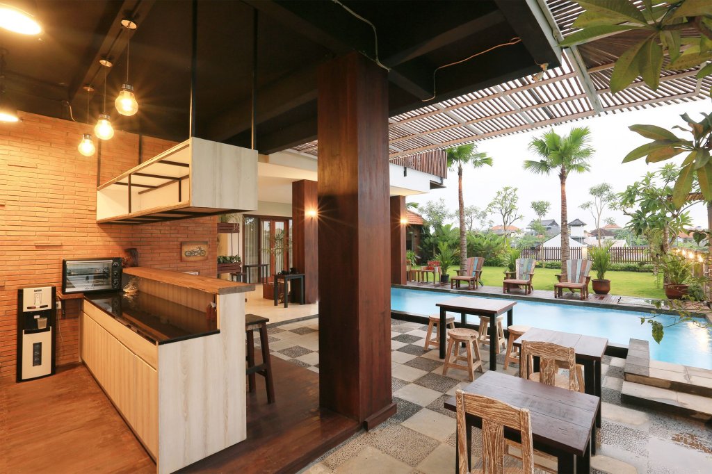 Фото The Paving Villa