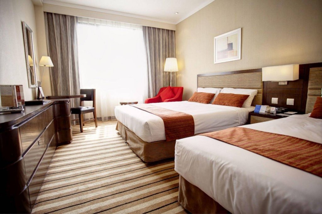 Фото Metropark Hotel Kowloon