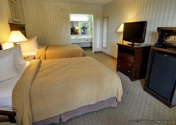 Фото Quality Inn Fredericksburg near Historic Downtown