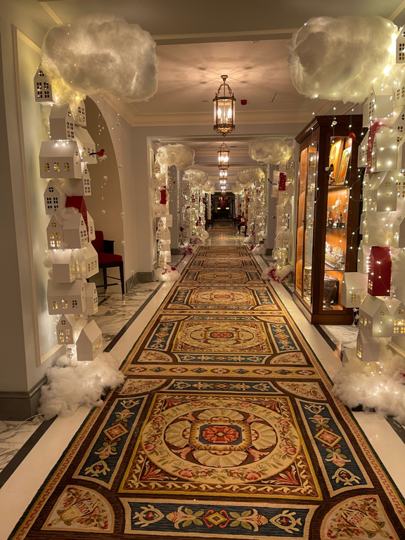 Фото Four Seasons Lion Palace St. Petersburg