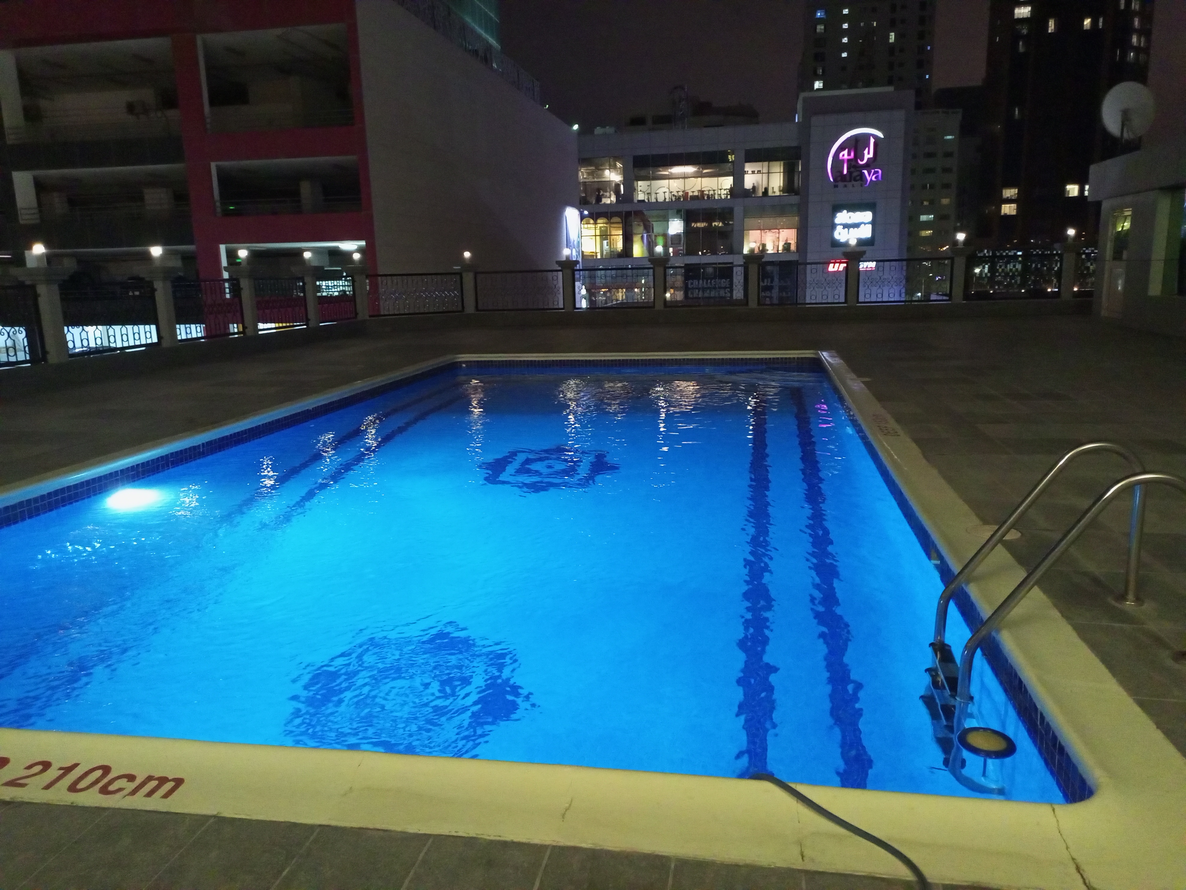 Фото Pars International Hotel