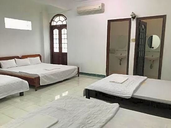 Фото Queen3 Hotel