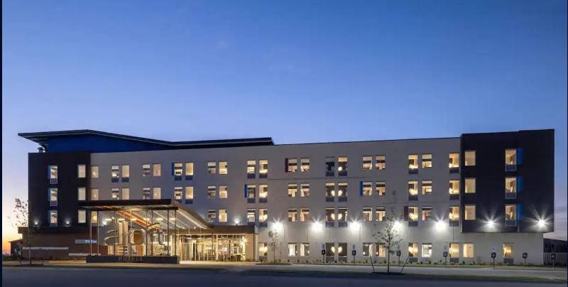 Фото отеля 2