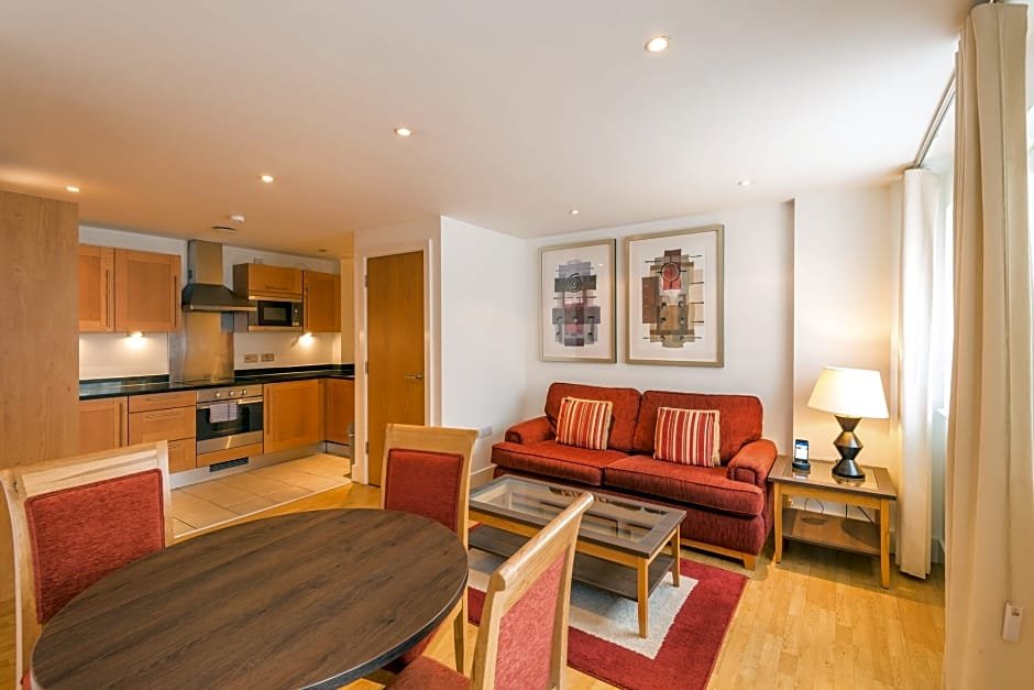 Фото Marlin Apartments Limehouse