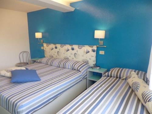 Фото Hotel Mon Pays