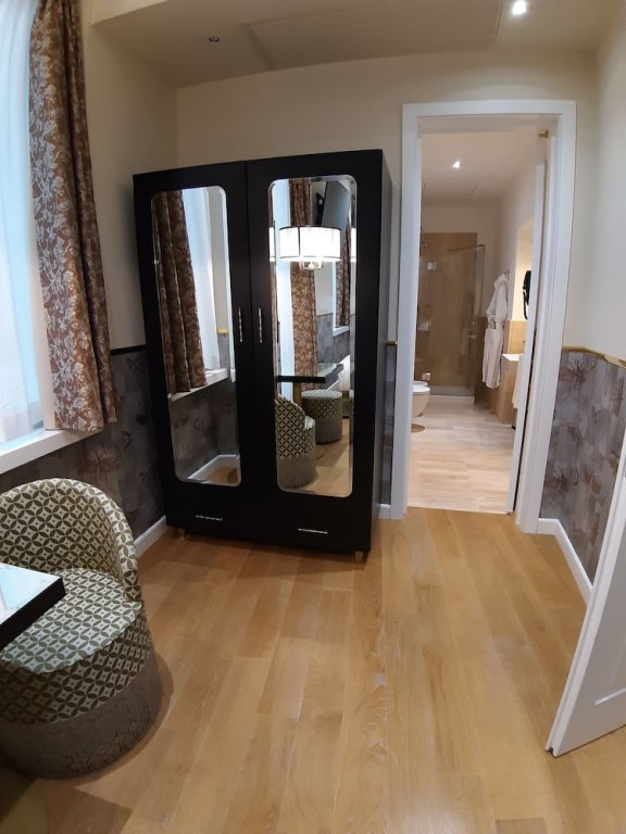 Фото The Talent Hotel