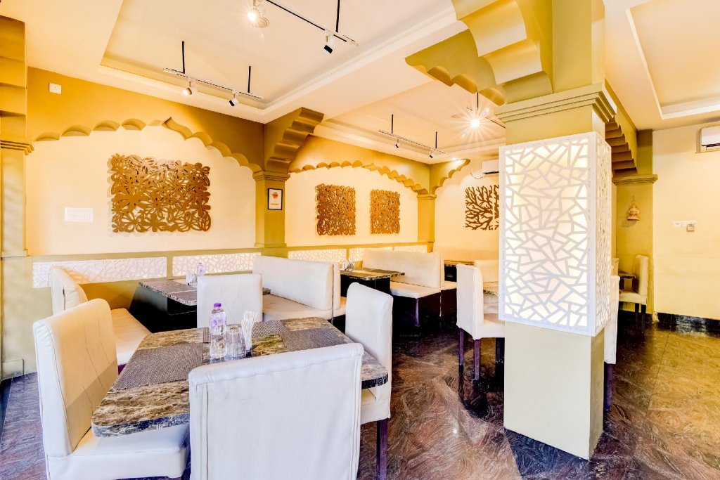 Фото Fabhotel Good Luck Residency