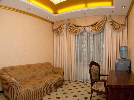 Фото Altyn Adam Hotel