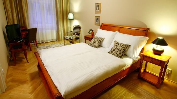 Фото Hunger Wall Residence