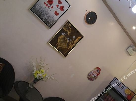 Фото Meaco Royal Hotel - Tabaco