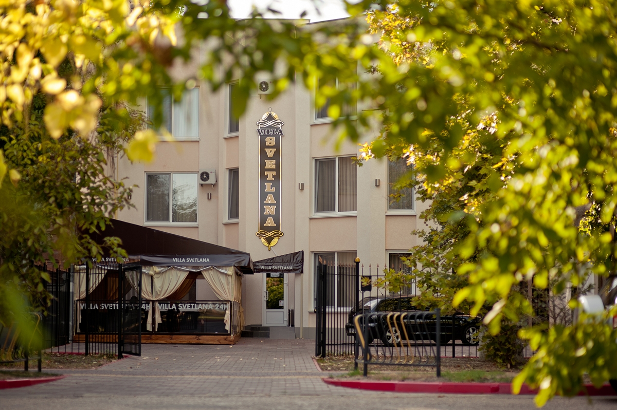 Фото отеля 1