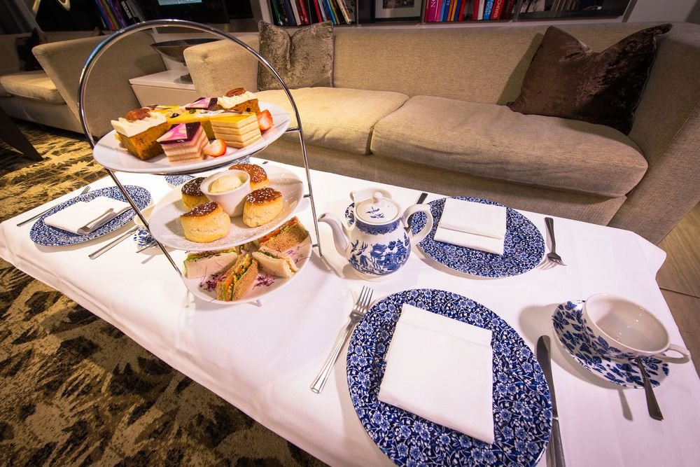 Фото DoubleTree by Hilton London Kensington