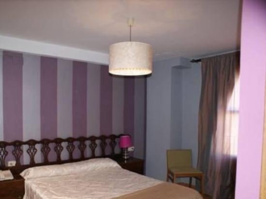 Фото Hotel Patilla Ciudad de Requena