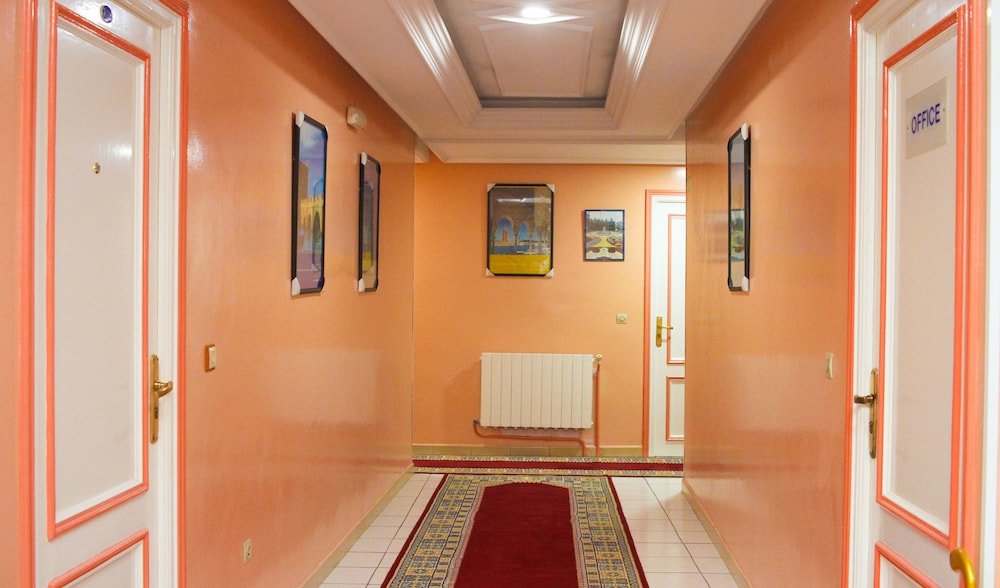 Фото Hotel Annakhil