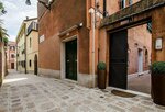 Ariel Silva Venice Apartments