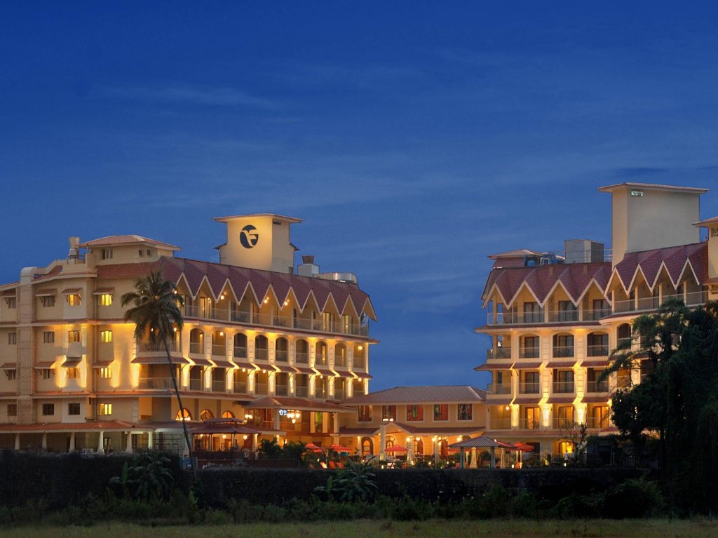 Фото Acron Candolim Regina