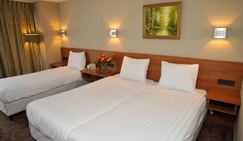 Фото Dutch Design Hotel Vondelpark