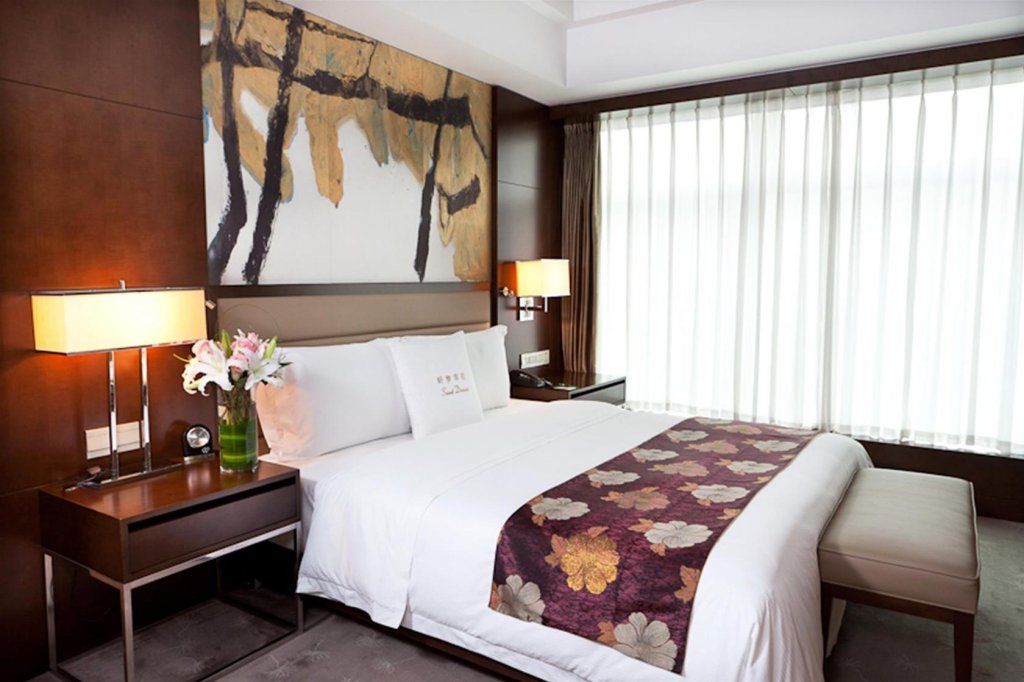 Фото DoubleTree by Hilton Beijing