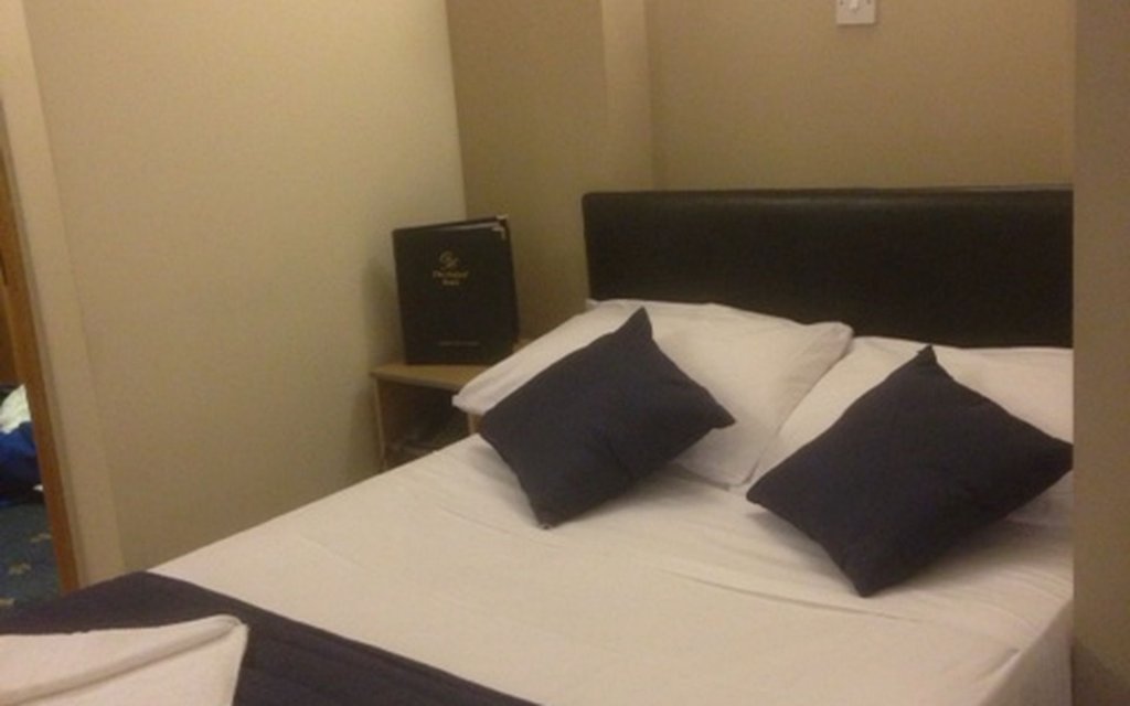 Фото Oxford Hotel Earl's Court