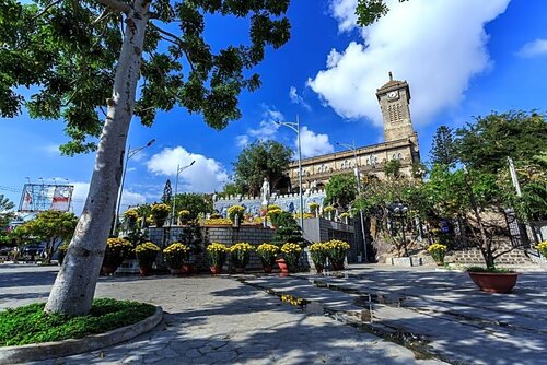 Гостиница V Hotel Nha Trang в Нячанге