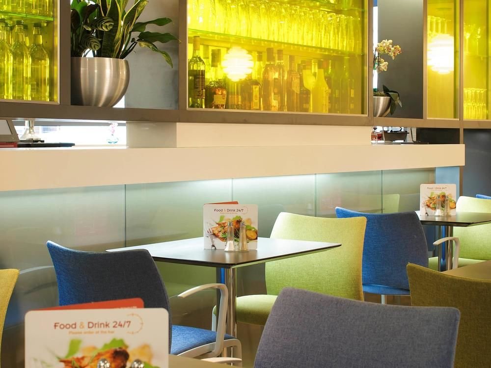 Фото Ibis Manchester Centre Princess Street