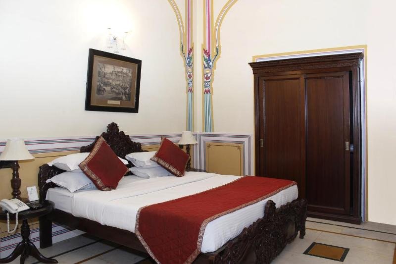 Фото Narain Niwas Palace
