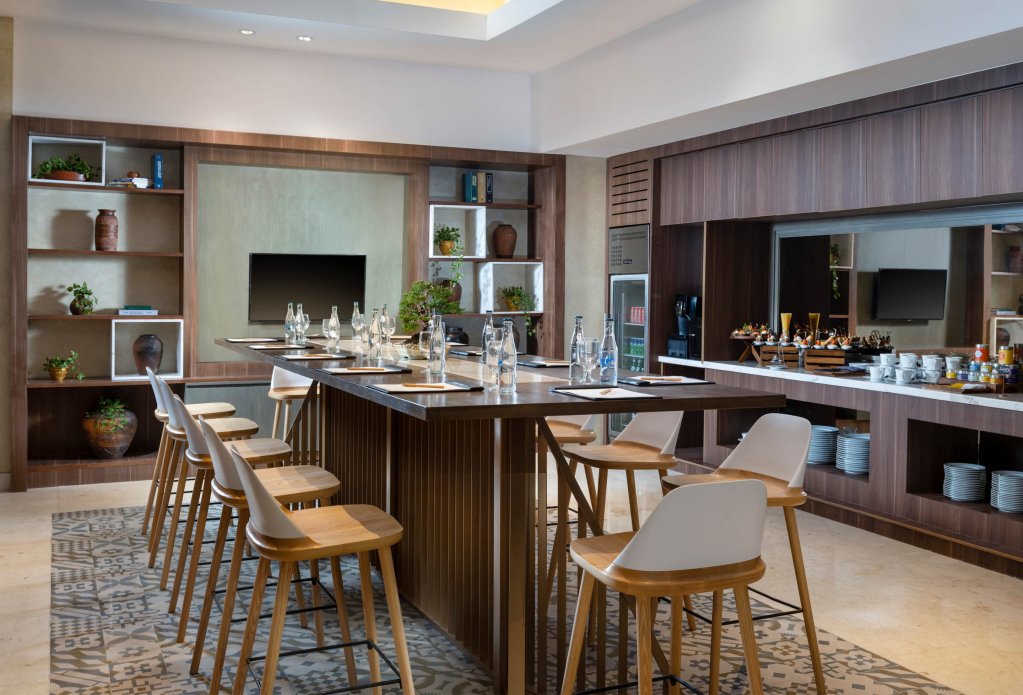 Фото DoubleTree by Hilton Surabaya